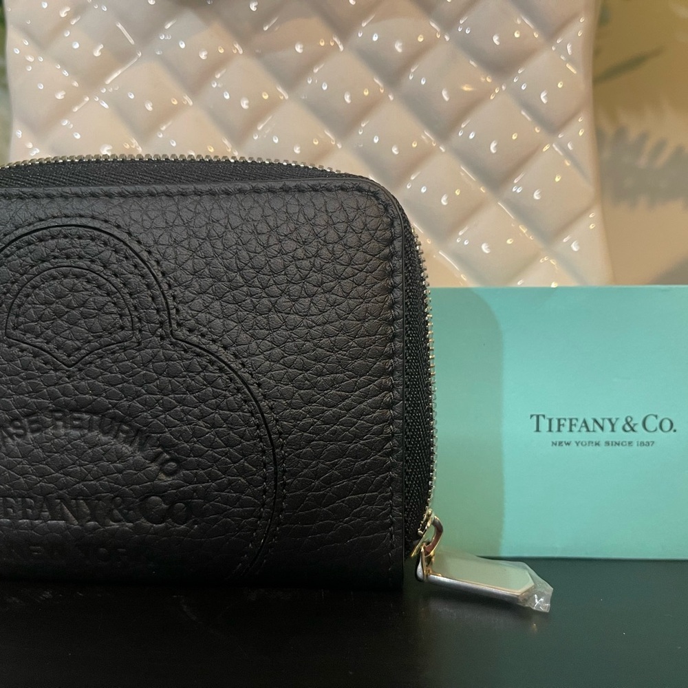 NEW Tiffany&Co Compact Zipper Wallet - Picture 6 of 6